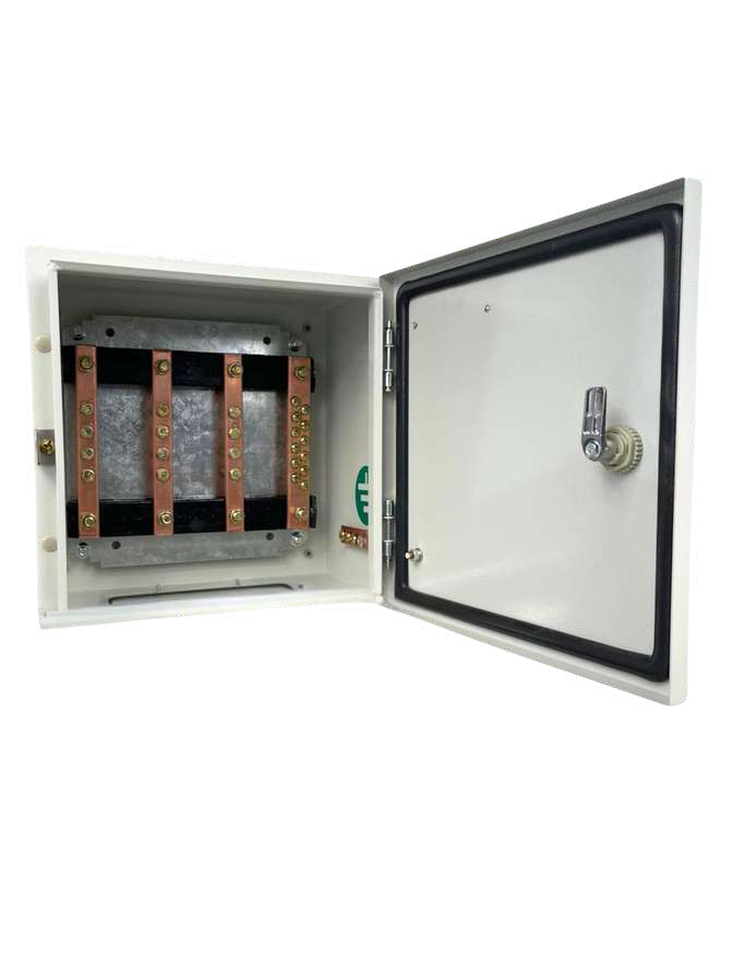 Caja de distribución eléctrica CD30-4/12